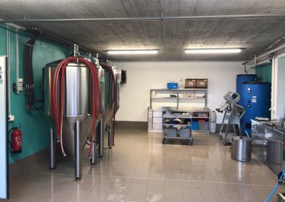 Brasserie de l'agneau a trois pattes - intérieur